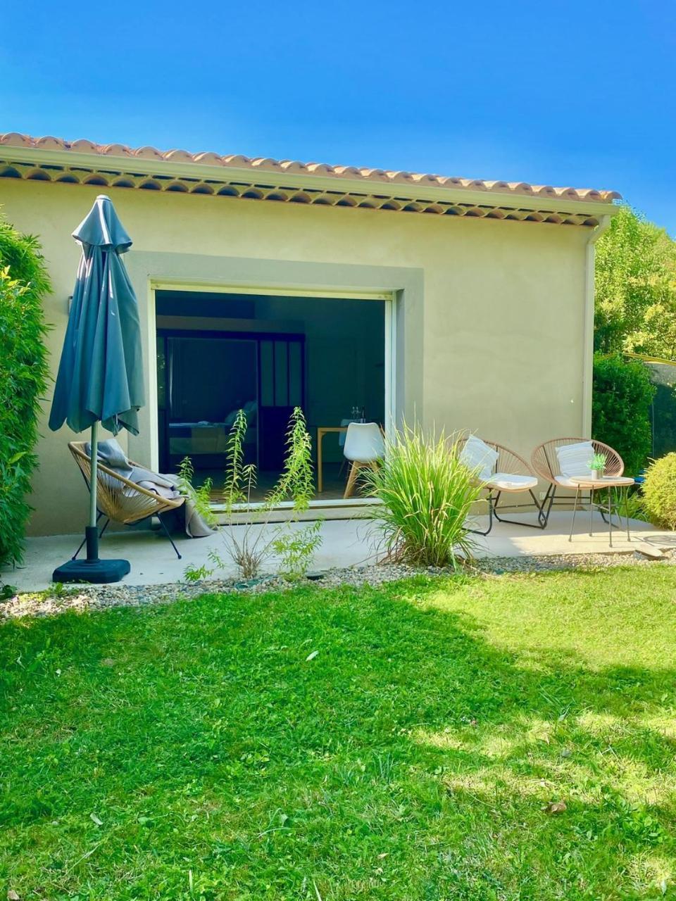 Appartement Neuf Et Au Calme Proche Avignon Althen-des-Paluds ภายนอก รูปภาพ
